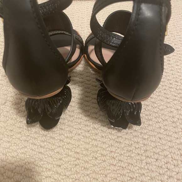 Alexander McQueen Black No.13 Flower Wedge Sandal - Picture 7 of 9
